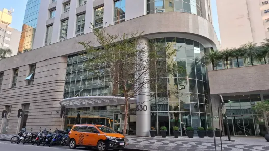 Conjunto Comercial / Sala com 5 Quartos à venda, 147m² no Centro, Curitiba