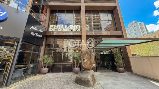 Conjunto Comercial / Sala à venda, 126m² no Centro, Curitiba