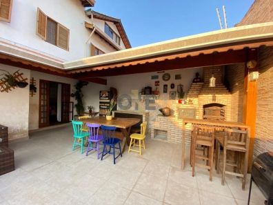 Casa de Condomínio com 3 Quartos à venda, 140m² no Jardim da Glória, Cotia
