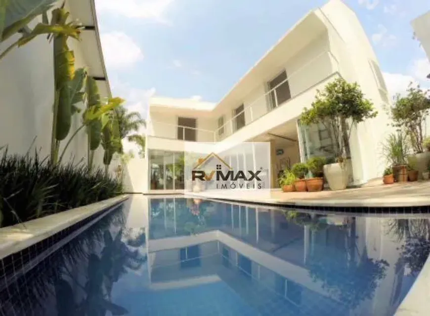 Foto do imóvel - Casa de condomínio à venda com 4 quartos, 3 suítes, 350 m², 5 banheiros e 6 vagas em
