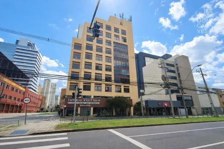 Conjunto Comercial / Sala à venda, 40m² no Batel, Curitiba