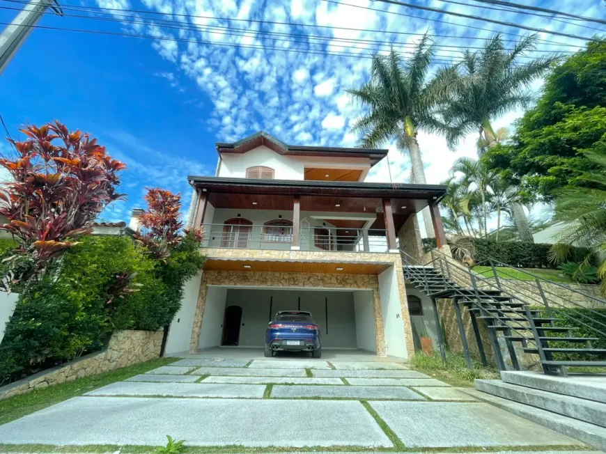 Foto do imóvel - Casa de condomínio para alugar com 600 m², 4 quartos, 2 banheiros, 4 vagas