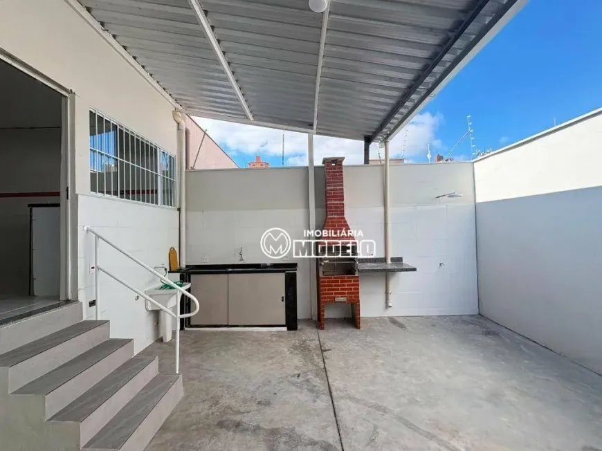 Foto do imóvel - Casa para alugar com 100 m², 2 quartos, 1 banheiro, 2 vagas