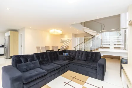 Casa de Condomínio com 4 Quartos à venda, 316m² no Tingui, Curitiba