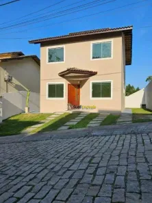 Casa de Condomínio com 3 Quartos à venda, 133m² no Granja dos Cavaleiros, Macaé