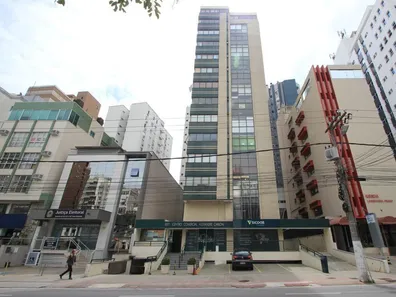 Conjunto Comercial / Sala à venda, 33m² no Centro, Florianópolis