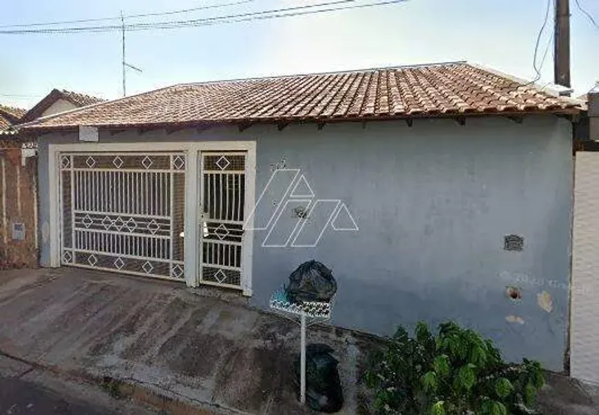 Foto do imóvel - Casa à venda com 3 quartos, 1 banheiro e 2 vagas na garagem em
