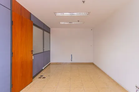 Loja / Salão / Ponto Comercial com 3 Quartos à venda, 47m² no Saúde, São Paulo