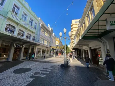 Conjunto Comercial / Sala à venda, 35m² no Centro, Florianópolis