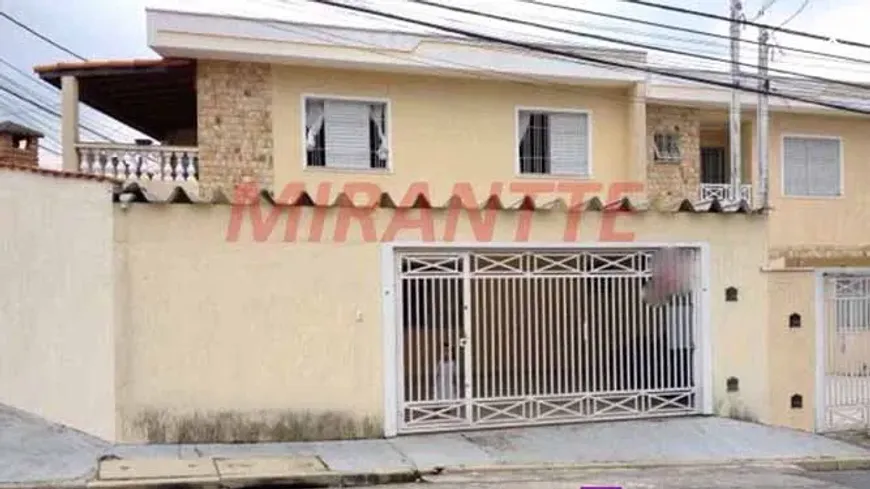 Foto do imóvel - Sobrado à venda com 3 quartos, 1 suíte, 145 m², 3 banheiros e 2 vagas, próximo ao Metrô.