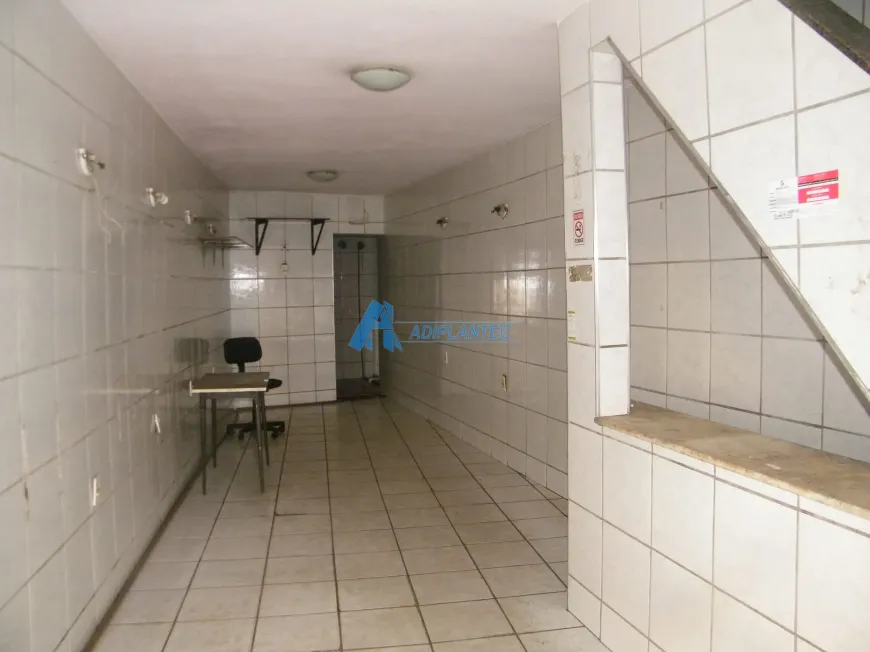 Foto do imóvel - Loja com banheiro