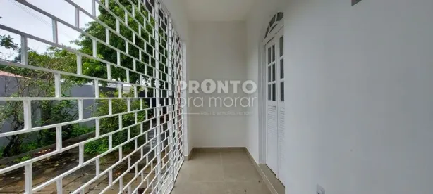 Casa com 2 Quartos para alugar, 75m² no Iputinga, Recife