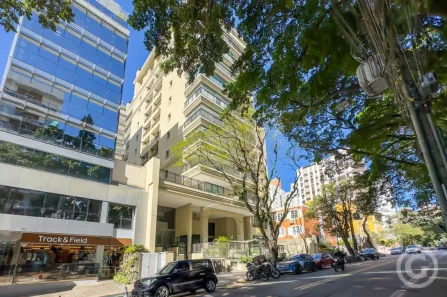 Apartamento com 3 Quartos para alugar, 200m² no Centro, Florianópolis