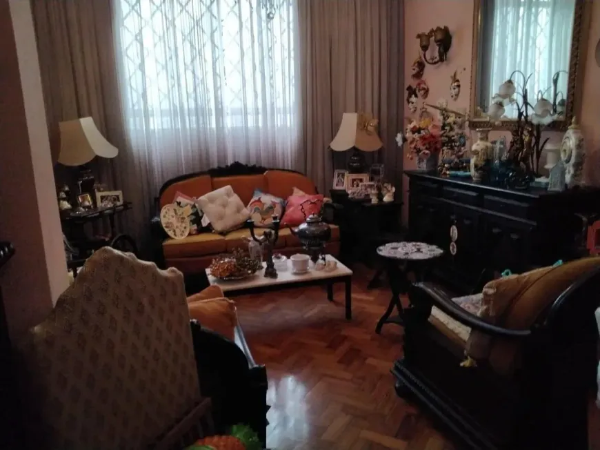 Foto do imóvel - Casa para comprar com 206 m², 3 quartos, 2 banheiros, 2 vagas