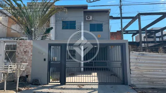 Sobrado com 3 Quartos para alugar, 180m² no Jardim Mariana, Cuiabá