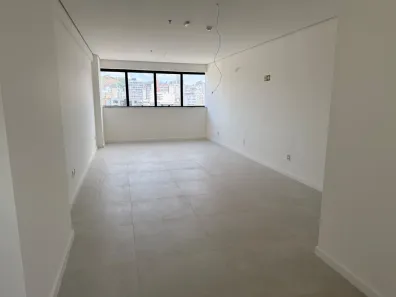 Conjunto Comercial / Sala para venda ou aluguel, 83m² no Centro, Juiz de Fora