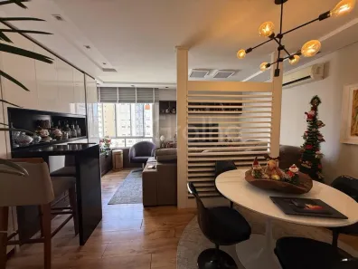 Apartamento com 3 Quartos à venda, 100m² no Centro, Florianópolis