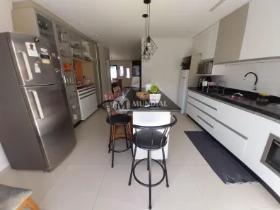 Casa com 3 Quartos à venda, 144m² no Centro, Camboriú