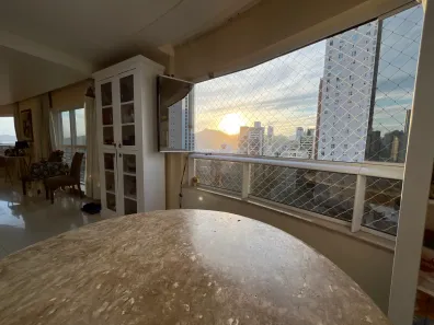 Apartamento com 4 Quartos à venda, 175m² no Centro, Balneário Camboriú