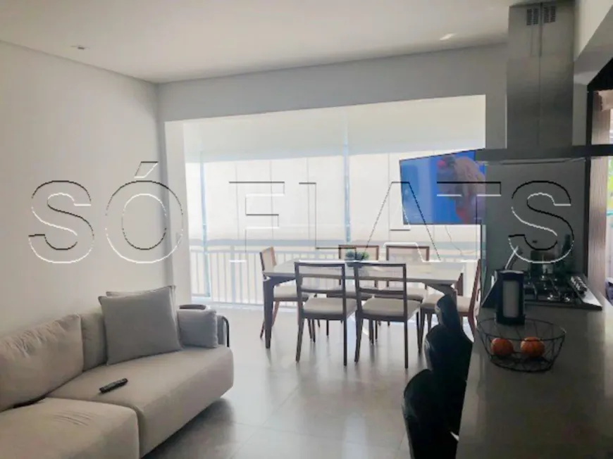 Foto do imóvel - Flat para alugar com 2 quartos, 1 suíte, mobiliado, 1 banheiro e 2 vagas na garagem em