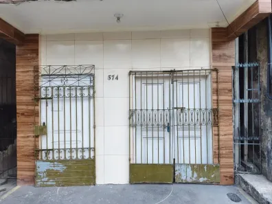 Casa com 2 Quartos para alugar, 80m² no Guamá, Belém