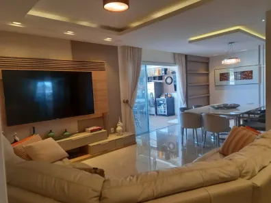 Cobertura com 4 Quartos para venda ou aluguel, 268m² no Camboinhas, Niterói