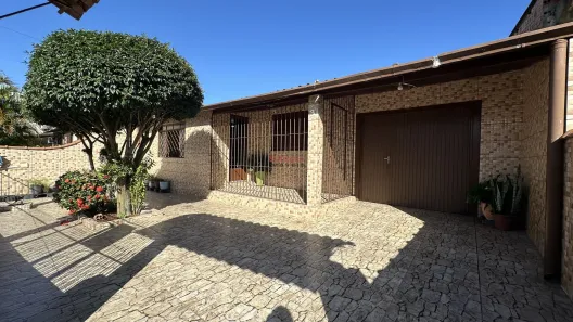 Casa com 2 Quartos à venda, 90m² no Guajuviras, Canoas