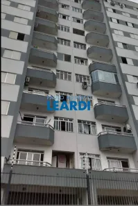 Apartamento com 2 Quartos à venda, 52m² no Barreiros, São José