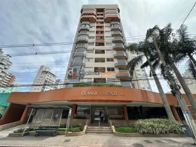 Apartamento com 2 Quartos à venda, 65m² no Centro, Florianópolis