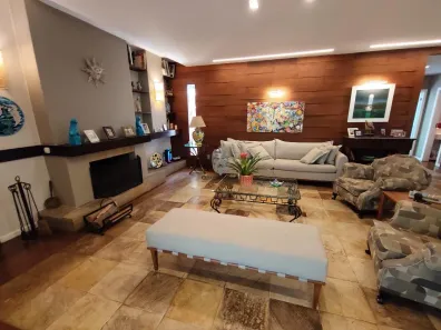 Casa com 4 Quartos à venda, 600m² no Centro, Petrópolis