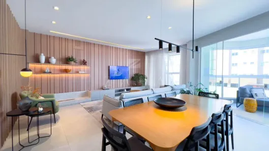 Apartamento com 4 Quartos à venda, 188m² no Meia Praia, Itapema