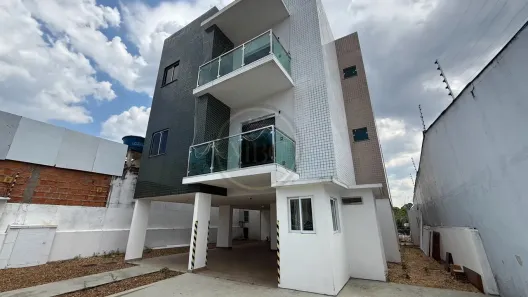 com 8 Quartos à venda, 360m² no Compensa, Manaus
