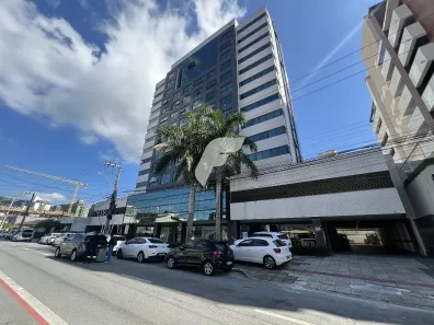 à venda, 25m² no Trindade, Florianópolis