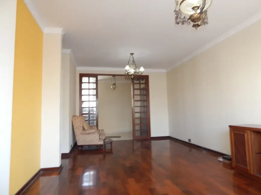 Foto do imóvel - Apartamento à venda com 3 quartos, 2 banheiros, 96 m² e elevador no condomínio próximo ao Metrô.
