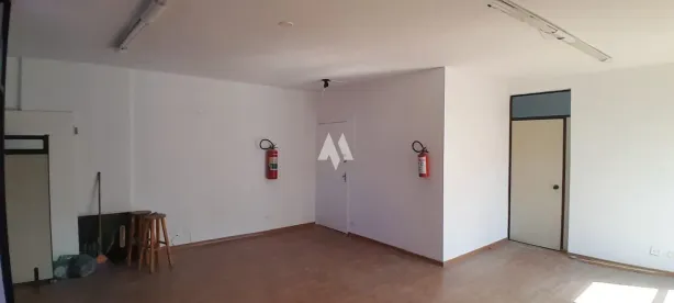 Conjunto Comercial / Sala à venda, 125m² no Vila Mathias, Santos