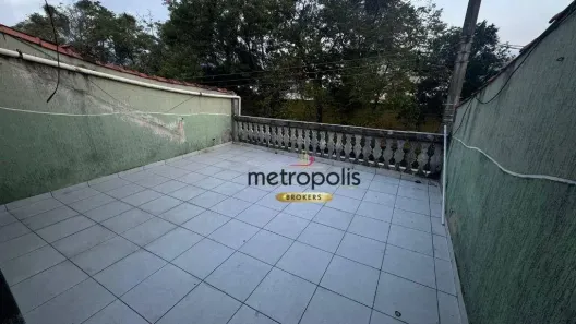 Sobrado com 2 Quartos à venda, 220m² no Jardim Teles de Menezes, Santo André