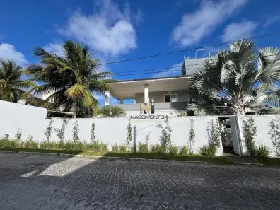 Casa com 4 Quartos para alugar, 236m² no Buraquinho, Lauro de Freitas