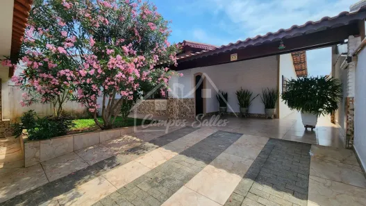 Casa com 2 Quartos à venda, 129m² no Centro, Peruíbe