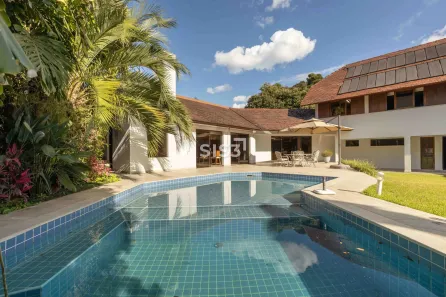 Casa de Condomínio com 4 Quartos à venda, 700m² no São Lourenço, Curitiba