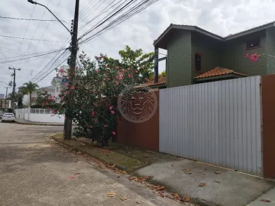 Casa com 2 Quartos à venda, 184m² no Campeche, Florianópolis