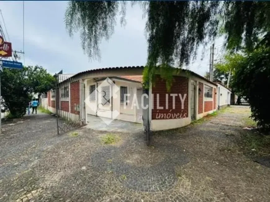 Foto do imóvel - Casa para alugar com 372 m², 3 quartos, 1 banheiro, 3 vagas