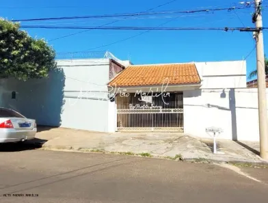 Casa Comercial com 3 Quartos à venda, 217m² no Cascata, Marília