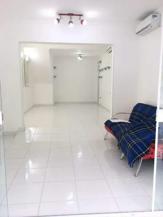 Foto do imóvel - Ponto comercial loja box para alugar com 56 m², 1 banheiro e ar condicionado em