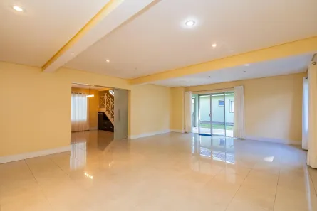 Casa de Condomínio com 4 Quartos à venda, 387m² no Cidade Industrial, Curitiba