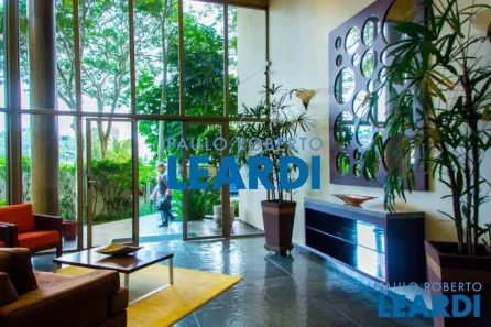 Apartamento com 3 Quartos à venda, 248m² no Vila Gilda, Santo André