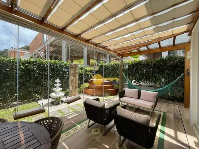 Casa com 4 Quartos à venda, 352m² no Rio do Meio, Itajaí