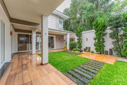 Casa de Condomínio com 3 Quartos à venda, 380m² no Campo Comprido, Curitiba