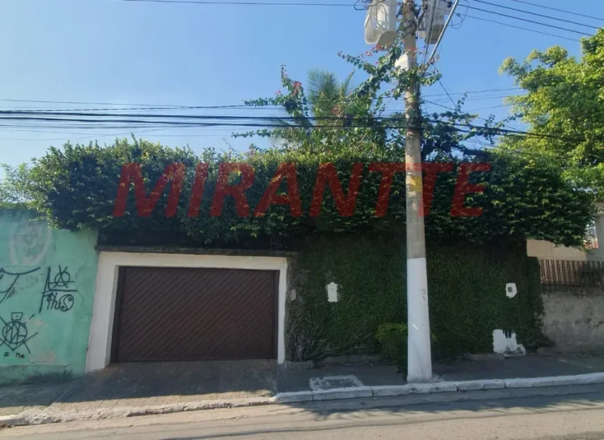 Foto do imóvel - Casa à venda com 3 quartos, 1 suíte, 220 m², 2 banheiros e de 4 a 5 vagas na garagem em