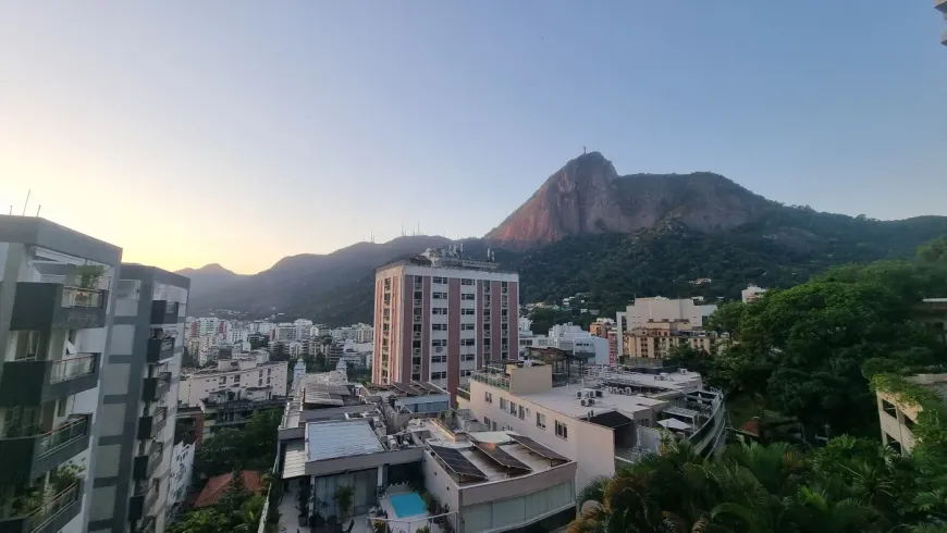 Foto do imóvel - Casa para alugar com 1000 m², 5 quartos, 5 banheiros, 2 vagas