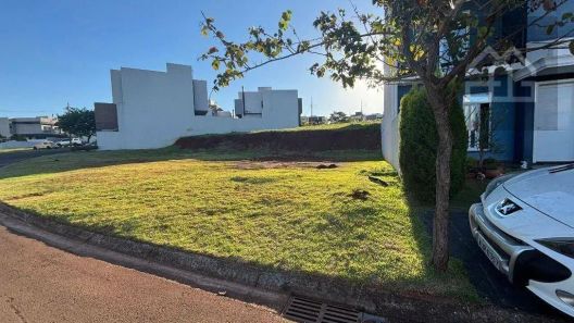 Terreno / Lote / Condomínio à venda, 203m² no Floresta, Cascavel